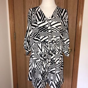 NWT Calvin Klein patterned romper